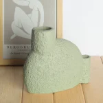 گلدان و شمعدان طرح تکسچر سبز