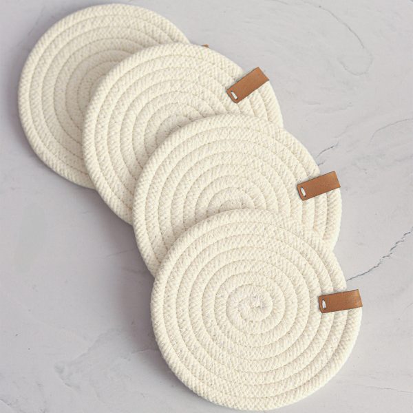 زیر لیوانی قیطون سفید دست بافت مینیمال